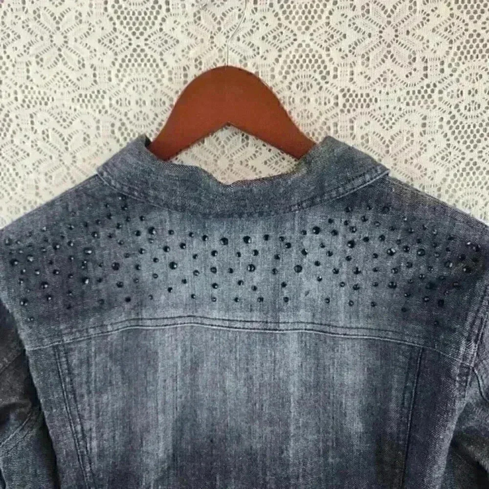 Chico's‎ Platinum Button Stud Denim Jacket Women's 1/ M - Picture 5 of 11
